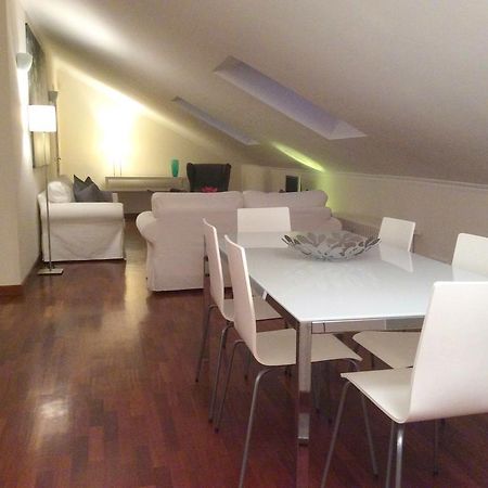 Apartment La Mansarda Alba (Piedmont) Quarto foto